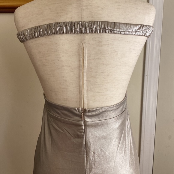 SUPERDOWN AKIRA DRESS Champagne color - Picture 6 of 8